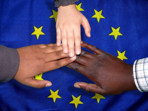 Nuovo Patto  Migranti UE: Rischi e  Aspettative
