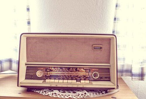Radio Story: le prime emittenti libere? Nei posti più disparati e con pochissimi materiali