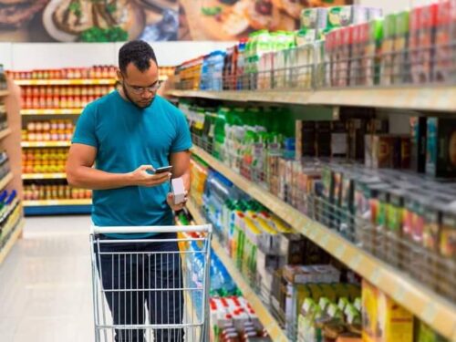 Al supermercato, storia di una spesa complicata